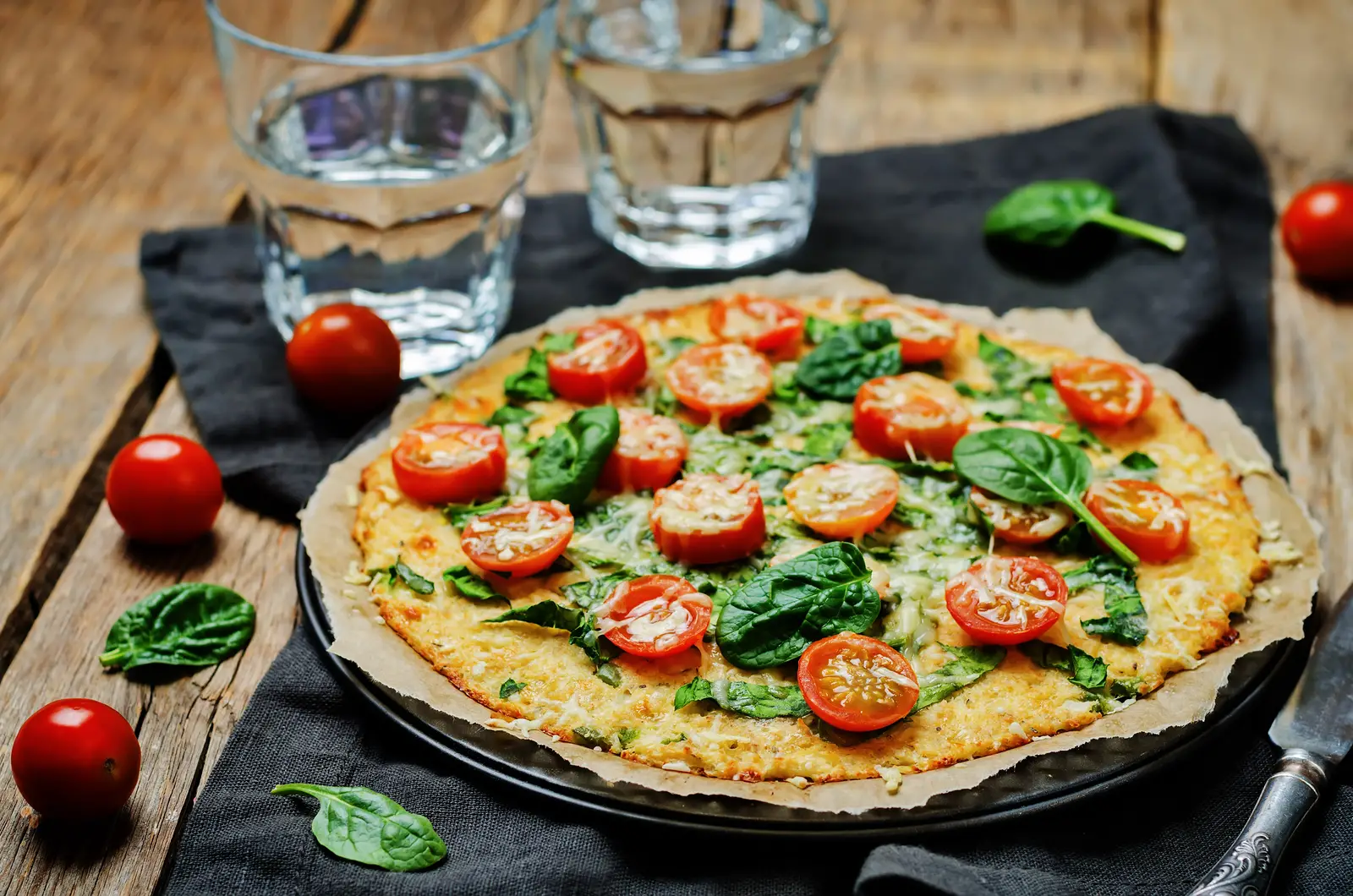 Read more about the article Cauliflower Crust Pizza